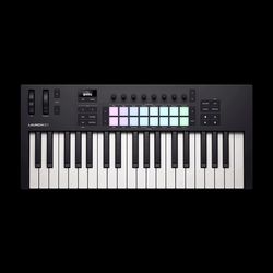 Novation Launchkey 37 Mk4  Миди-клавиатура, 37 клавиш, Pitch/Mod контроллеры, полноцветные пэды