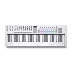 Novation Launchkey 49 Mk4 Wh  Миди-клавиатура, 49 клавиш, Pitch/Mod контроллеры, полноцветные пэды